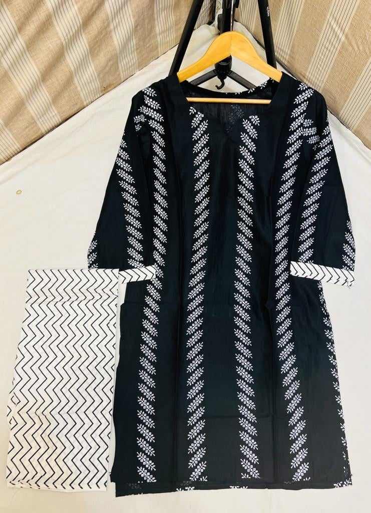 Contrast Lining