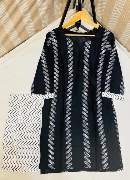 Contrast Lining