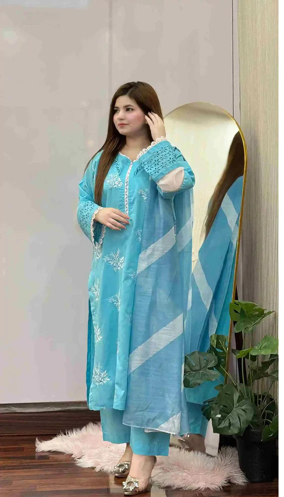 Hooriya Embroidered 3Pcs