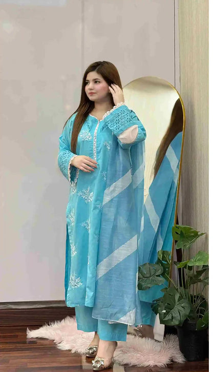Hooriya Embroidered 3Pcs