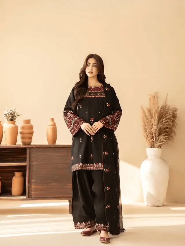 Ruksar Embroidered 3pc - ZORA